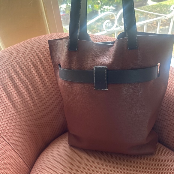 Loewe Vertical Strap Tote Leather Gray 6498615 Loewe Strap Vertical Tote Bag